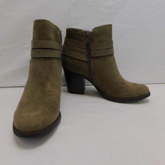 Style & Co. Shoes - Style & Co. Women's Zolaa Faux Suede Taupe Ankle Boots Size 8 New Shoes